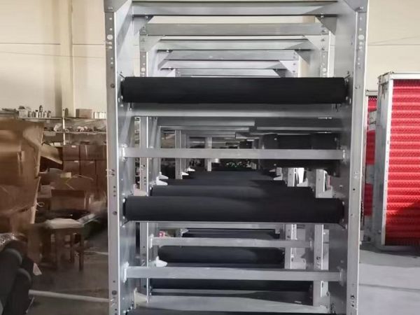 高鋅板自動清糞機